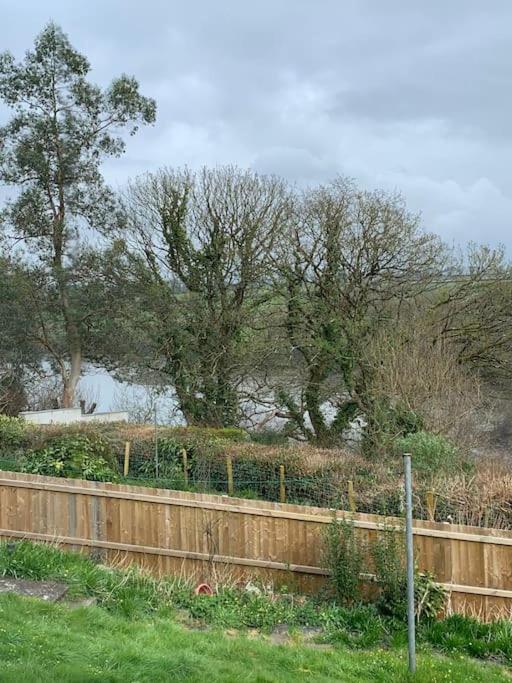 Bryndegwel In Saint Dogmaels, Cardigan- River Views, Free Parking Екстериор снимка