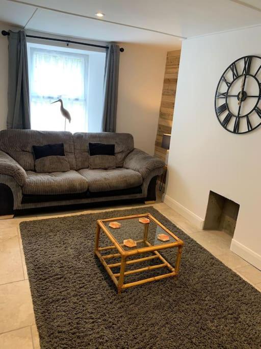 Bryndegwel In Saint Dogmaels, Cardigan- River Views, Free Parking Екстериор снимка